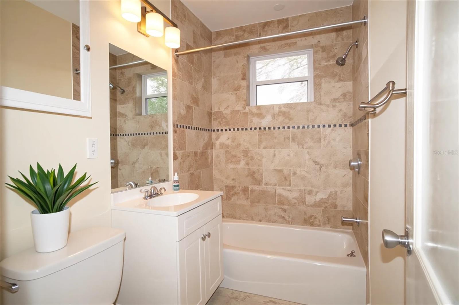 Image 14 of 31 For 1916 Habana Avenue