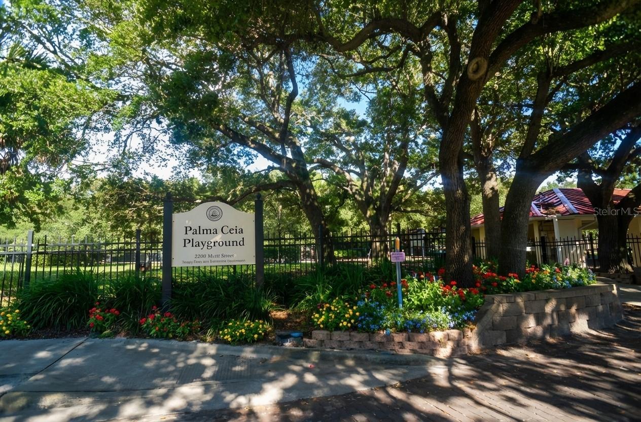 Image 25 of 31 For 1916 Habana Avenue