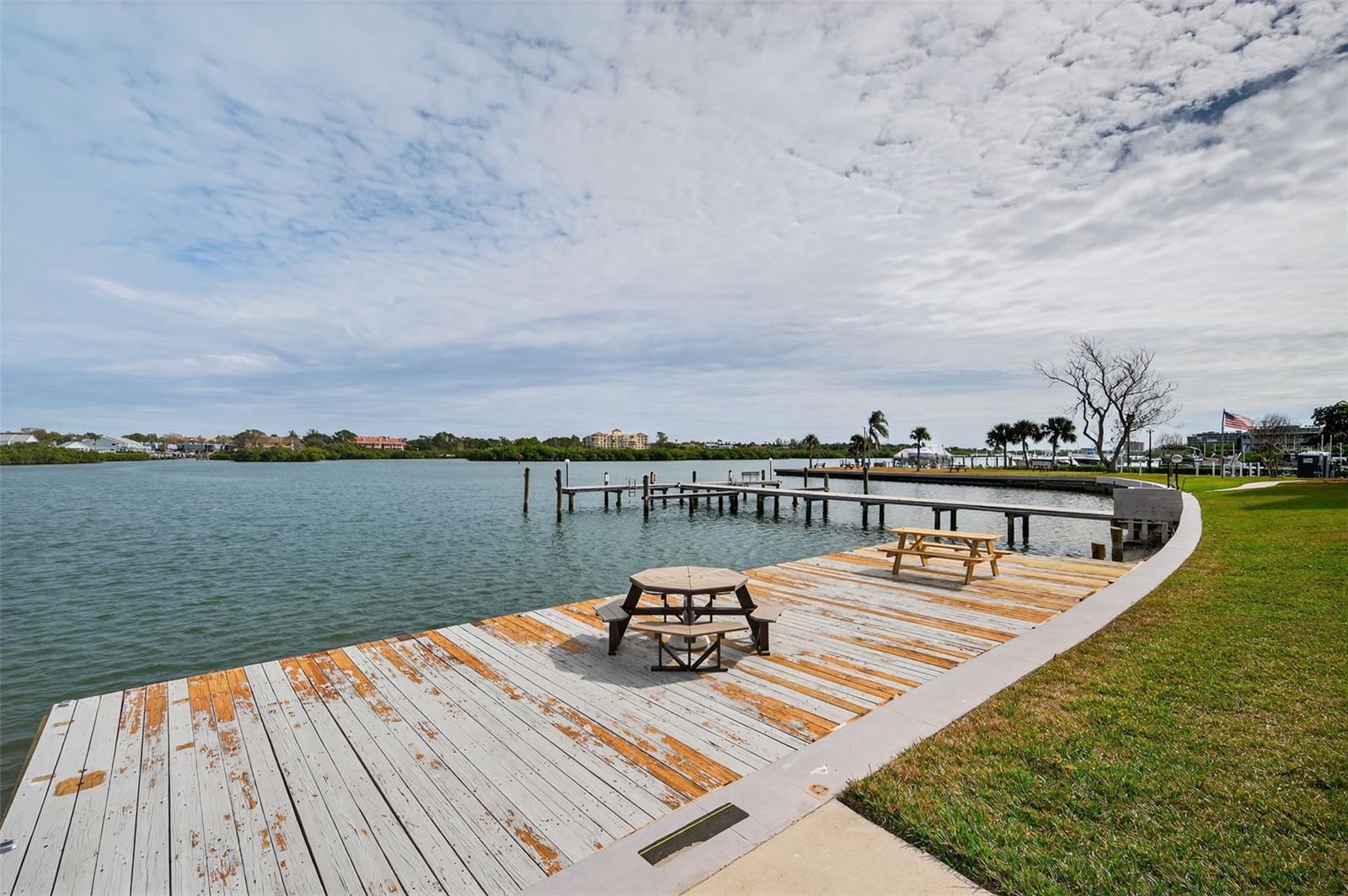 Image 41 of 45 For 19701 Gulf Boulevard 120