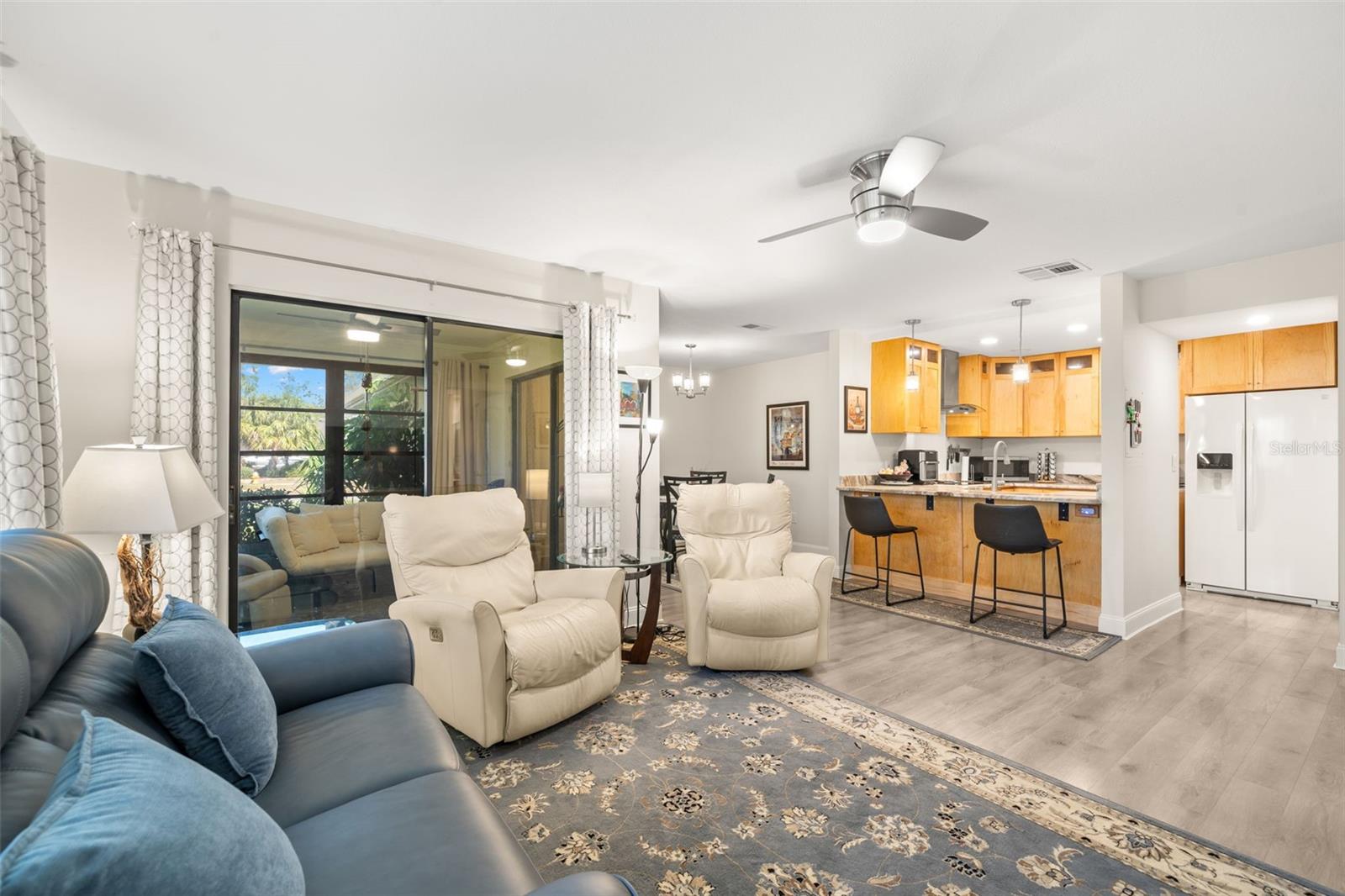 Image 7 of 40 For 2757 Countryside Boulevard 103