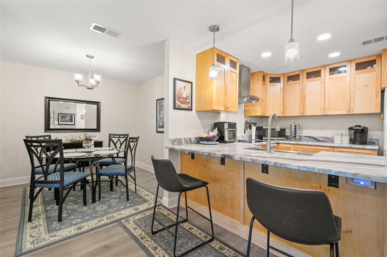 Image 8 of 40 For 2757 Countryside Boulevard 103