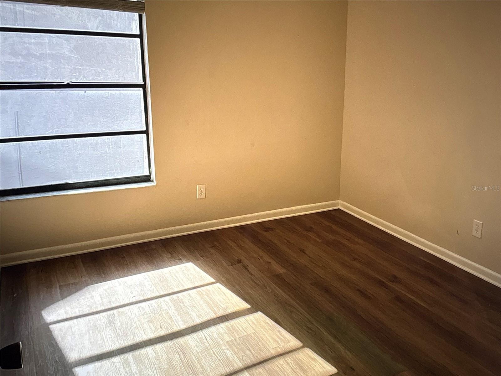 Image 15 of 17 For 4755 Puritan Circle 521