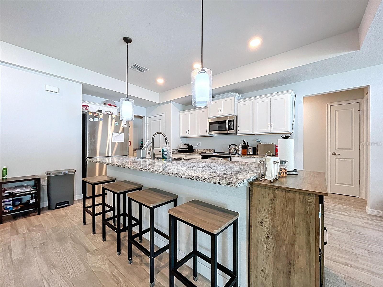 Image 11 of 30 For 13321 Potomac Avenue