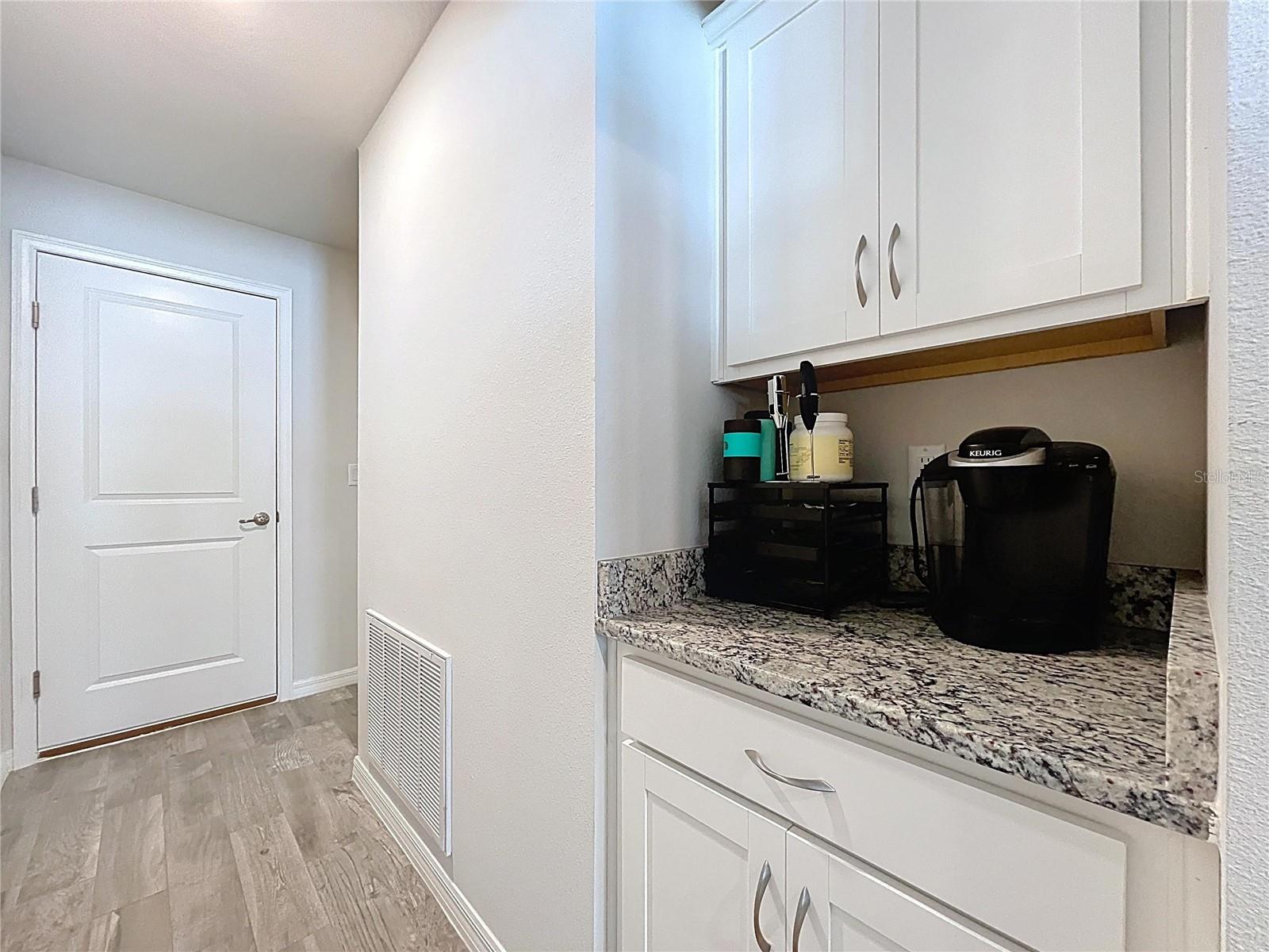 Image 15 of 30 For 13321 Potomac Avenue