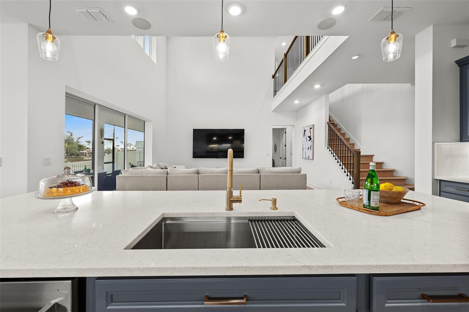 Image 18 of 66 For 6836 Depue Drive