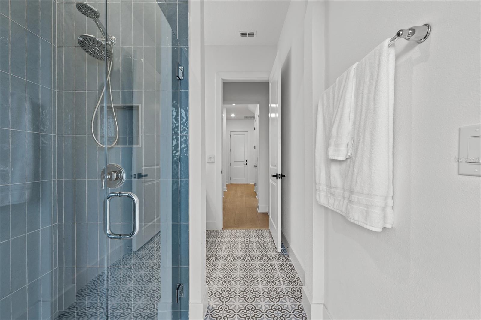 Image 22 of 66 For 6836 Depue Drive