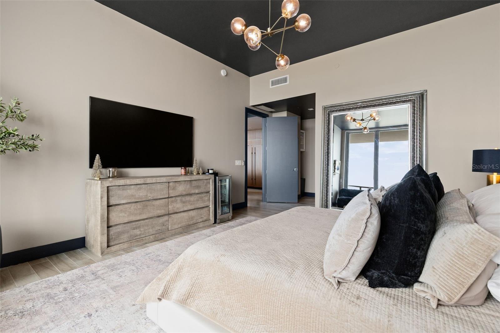 Image 25 of 59 For 5120 Marina Way 16002