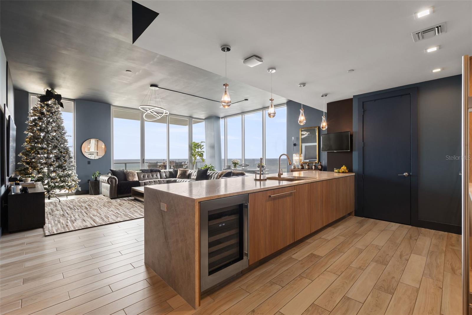 Image 8 of 59 For 5120 Marina Way 16002