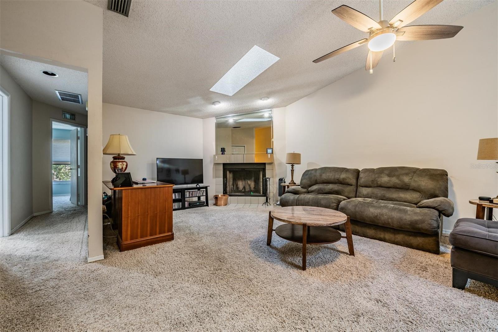 Image 9 of 37 For 103 Kathleen Court