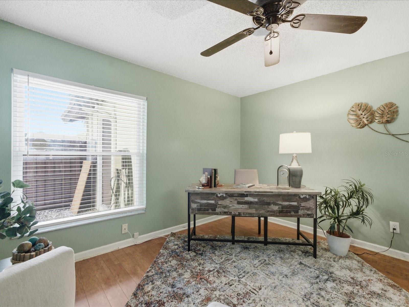 Image 27 of 50 For 11412 Midfield Way