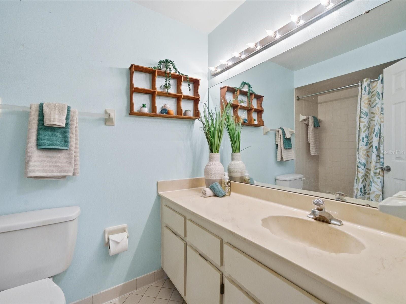 Image 34 of 50 For 11412 Midfield Way