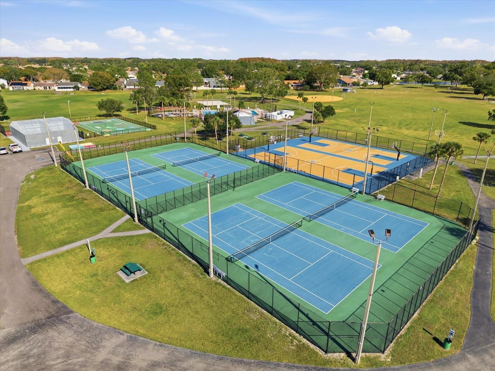 Image 41 of 50 For 11412 Midfield Way