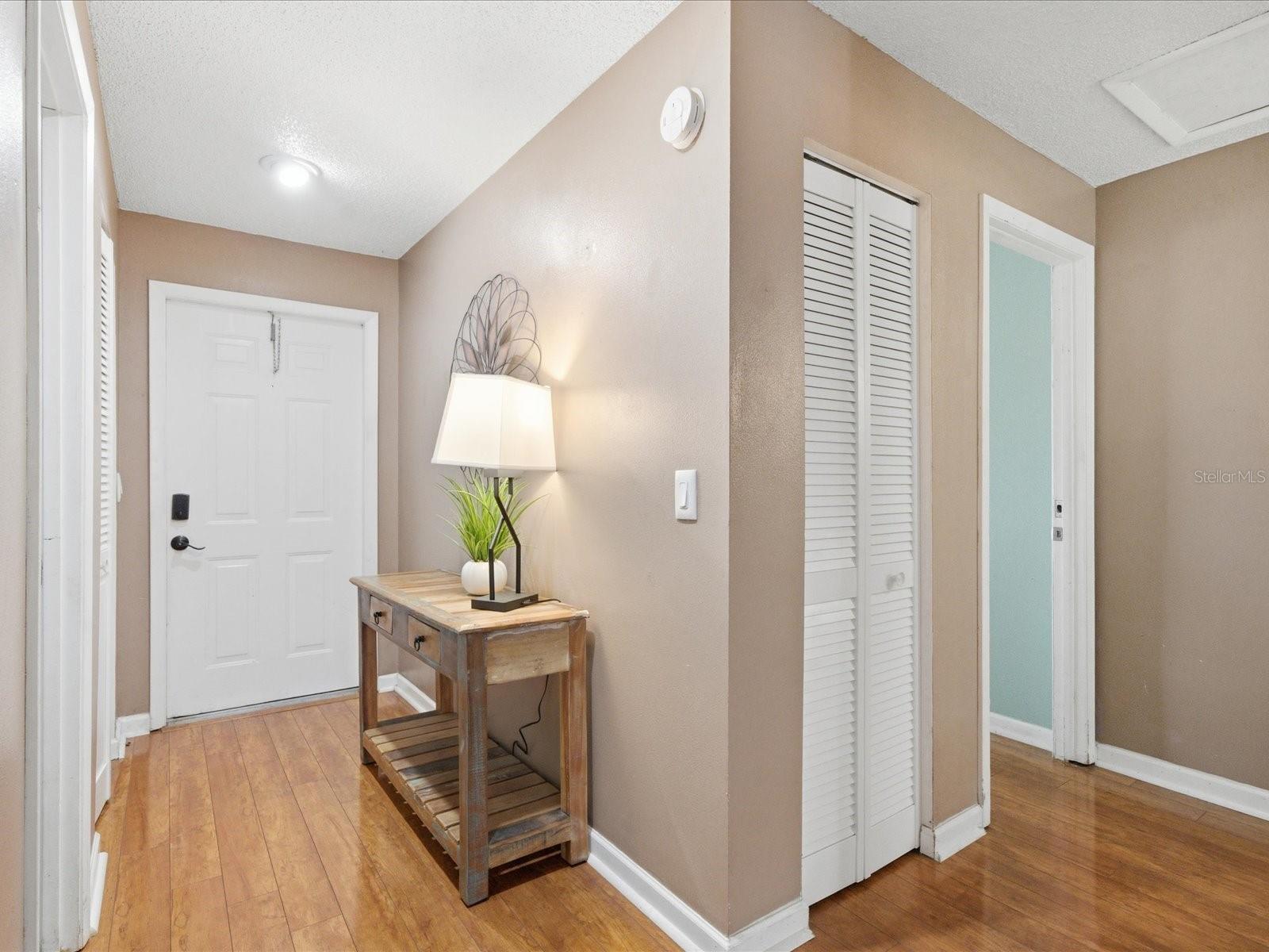 Image 5 of 50 For 11412 Midfield Way