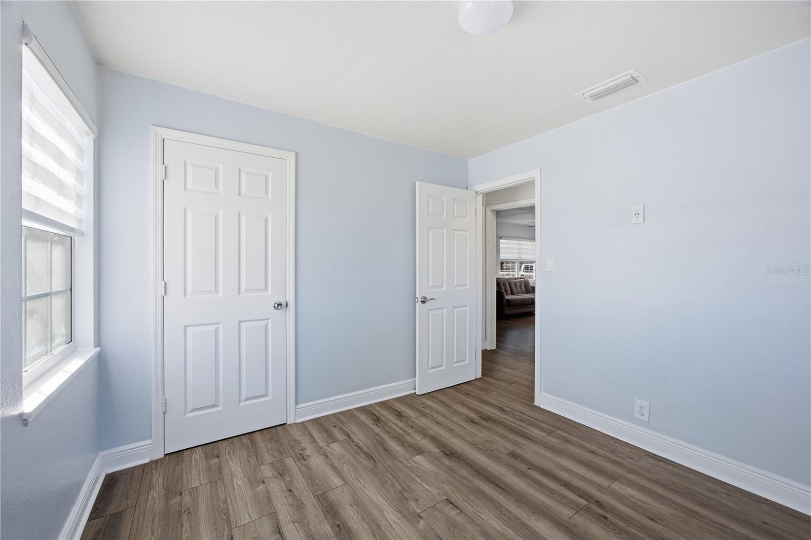 Image 15 of 28 For 551 84th Avenue N