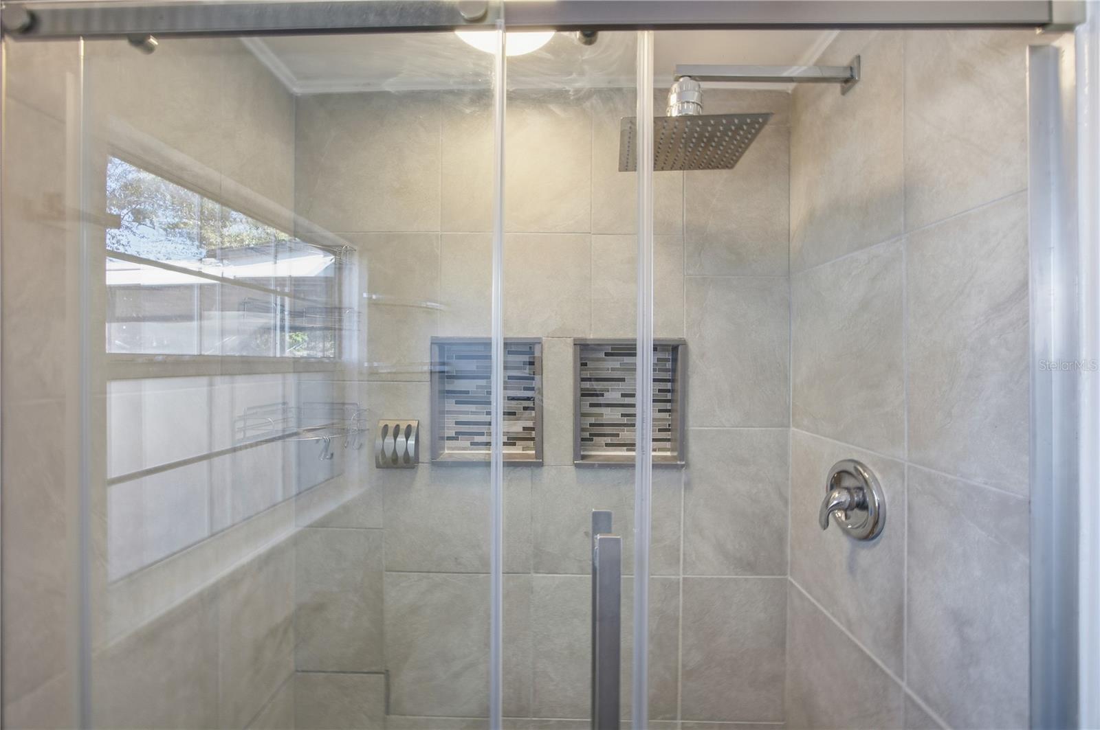 Image 17 of 28 For 551 84th Avenue N