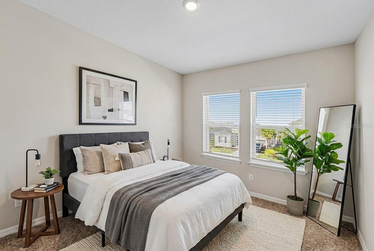 Image 18 of 23 For 5917 Oakhaven Lane