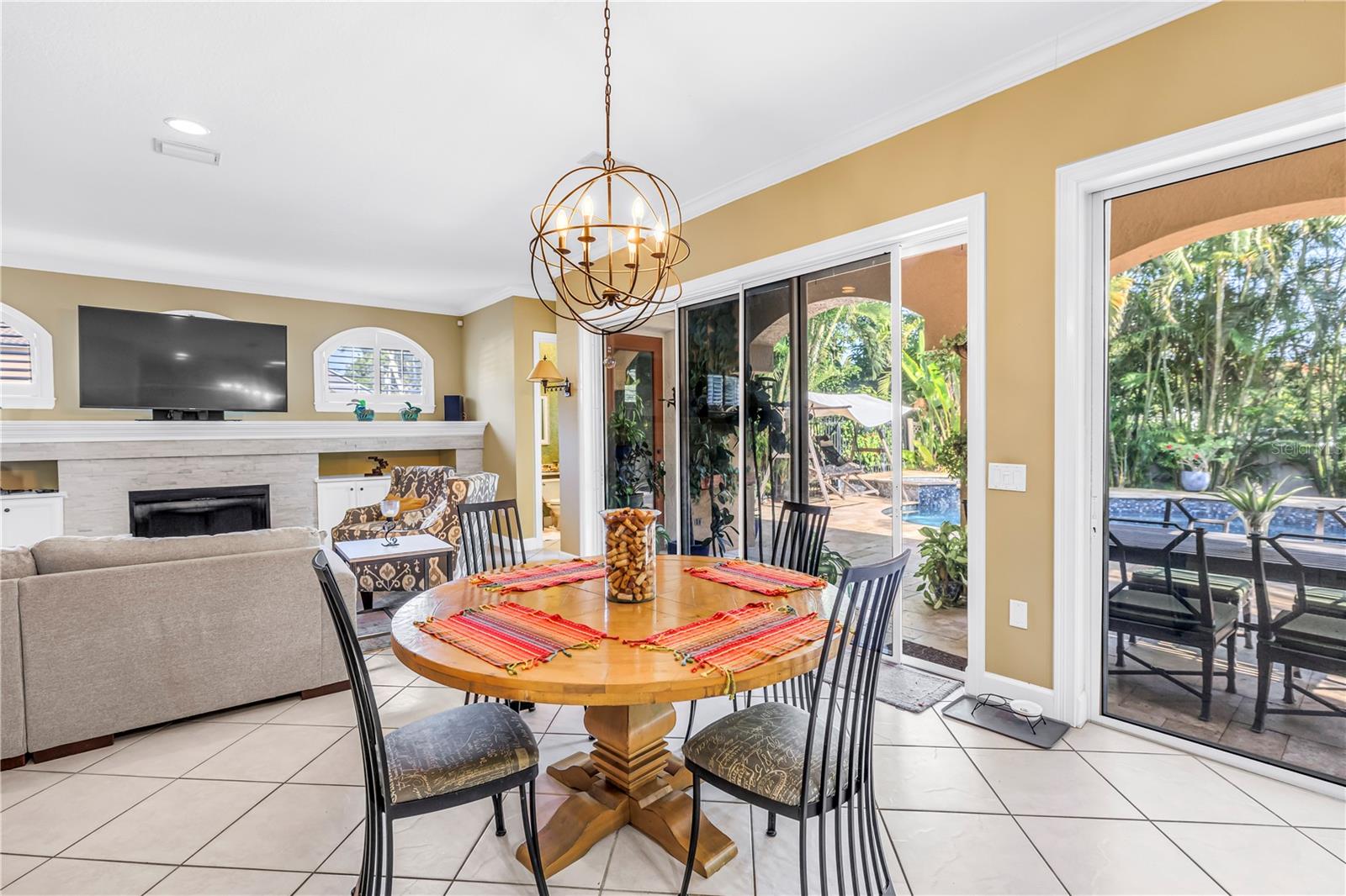 Image 14 of 32 For 1600 Brightwaters Boulevard Ne