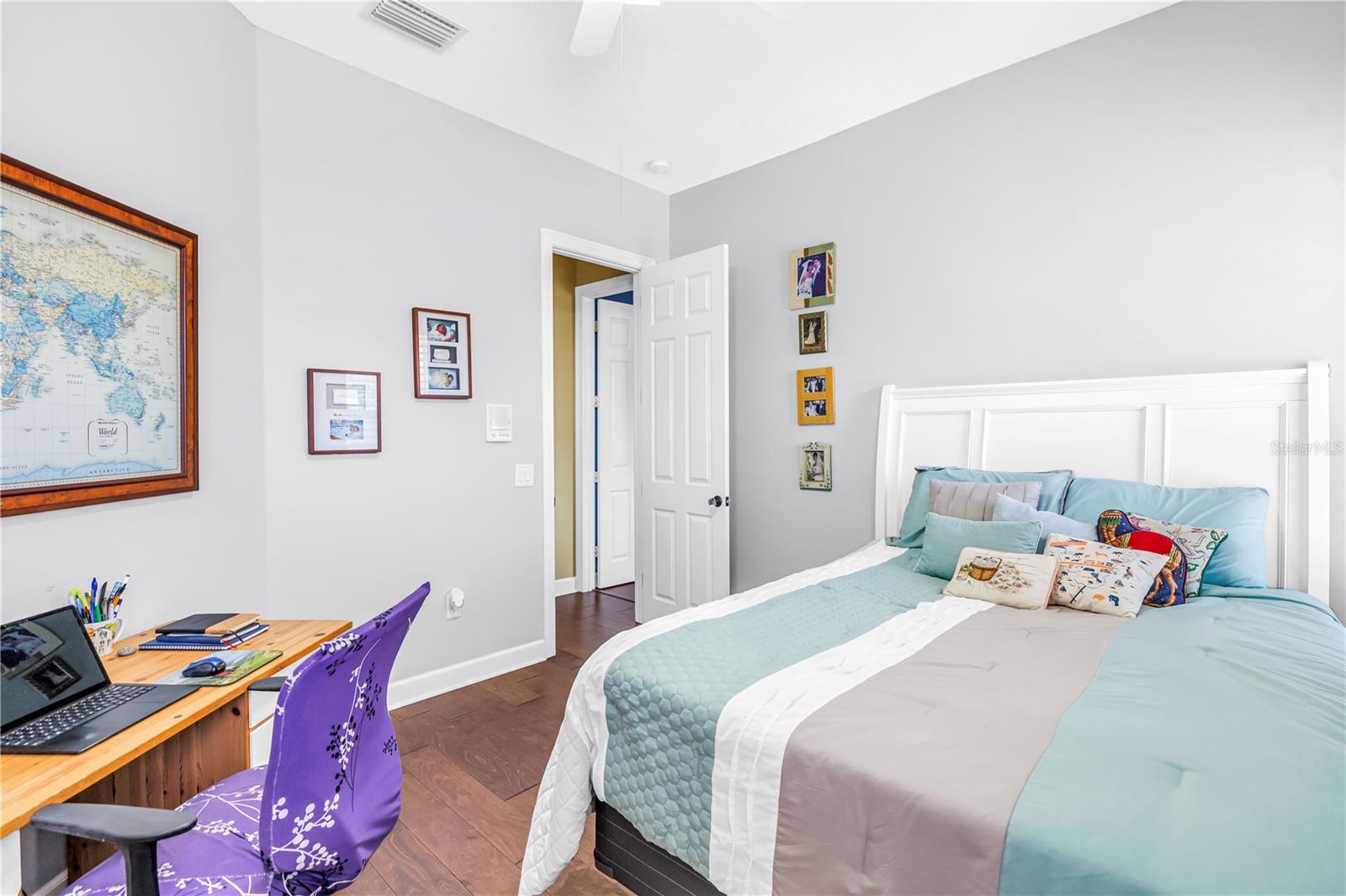 Image 22 of 32 For 1600 Brightwaters Boulevard Ne