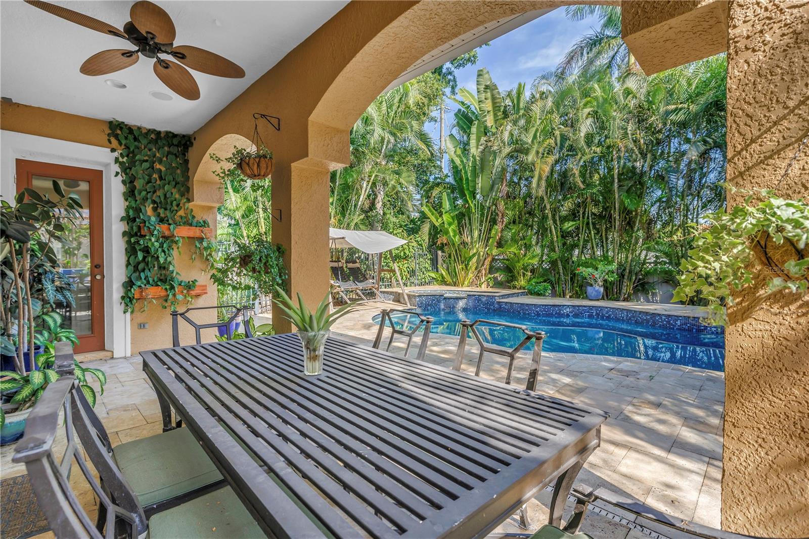 Image 29 of 32 For 1600 Brightwaters Boulevard Ne