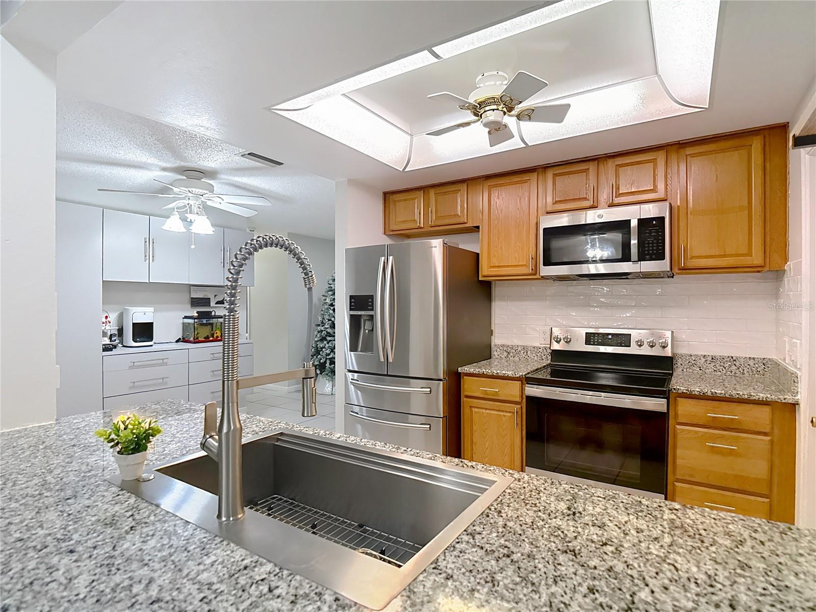 Image 13 of 55 For 9171 Vicksburg Road