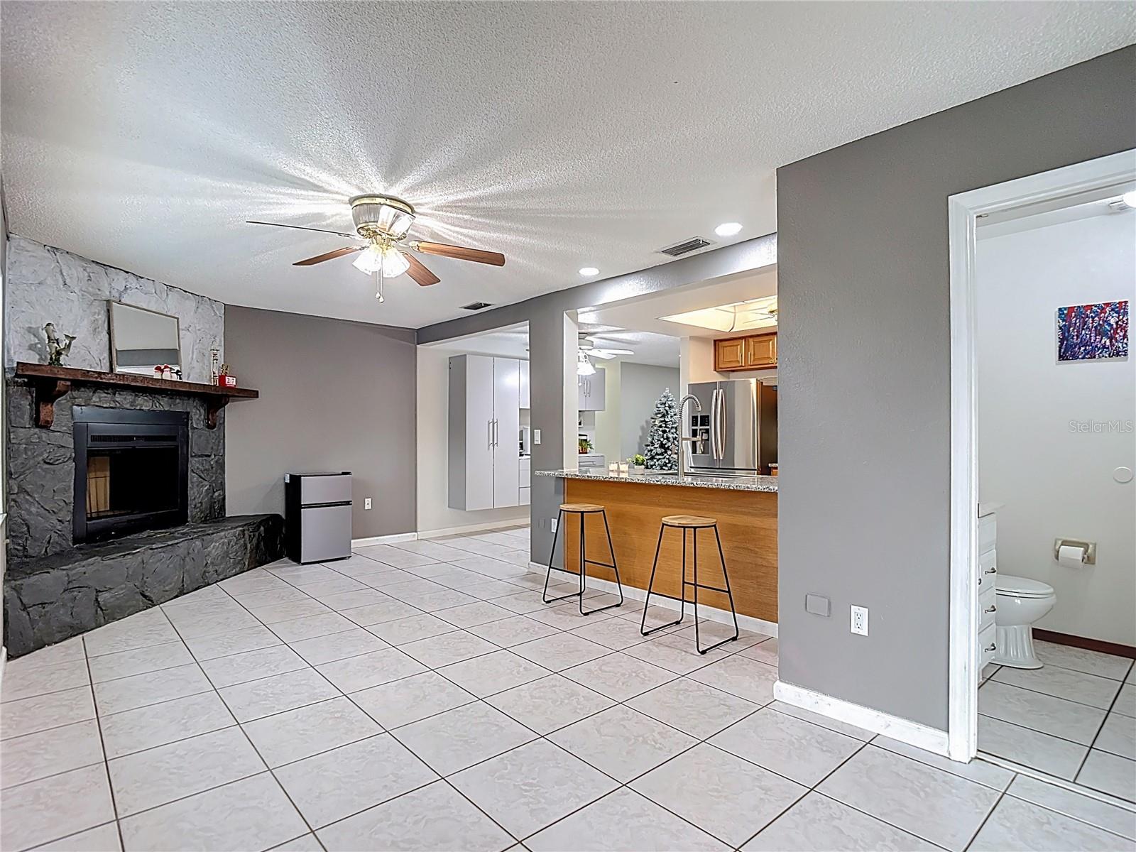 Image 16 of 55 For 9171 Vicksburg Road