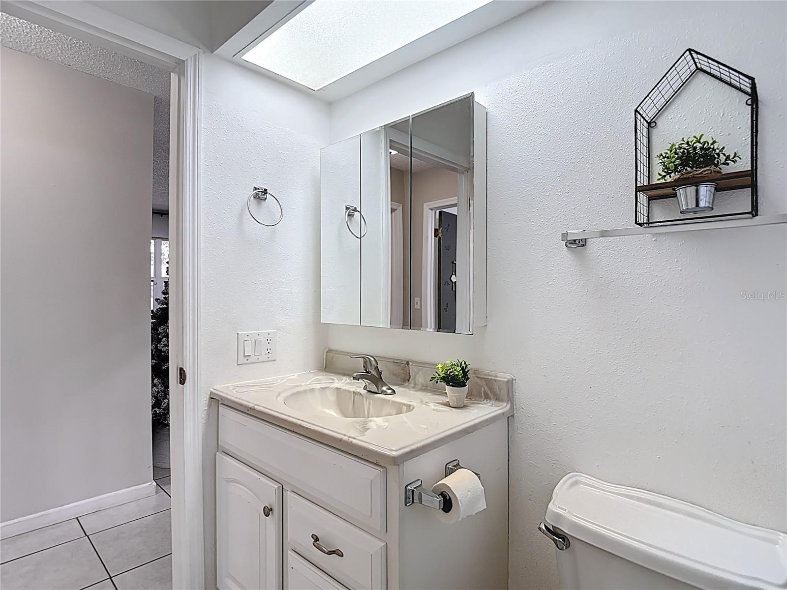 Image 30 of 55 For 9171 Vicksburg Road