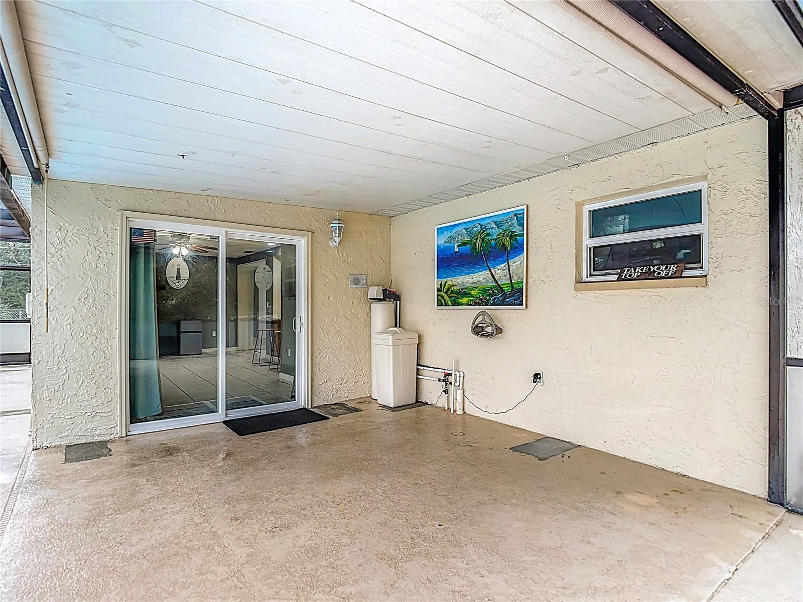 Image 33 of 55 For 9171 Vicksburg Road