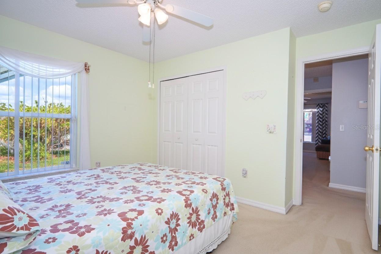 Listing photo id 16 for 6205 Cannoli Place