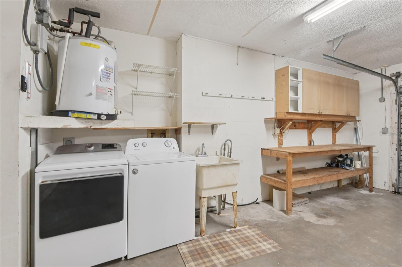 Image 20 of 28 For 2329 Orangehill Avenue