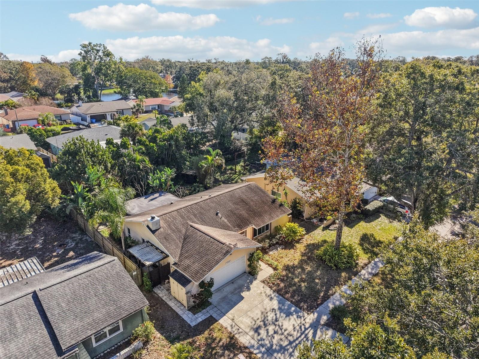 Image 25 of 28 For 2329 Orangehill Avenue