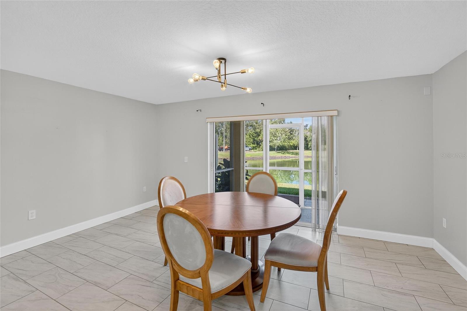 Image 14 of 40 For 10830 Lake Saint Charles Boulevard