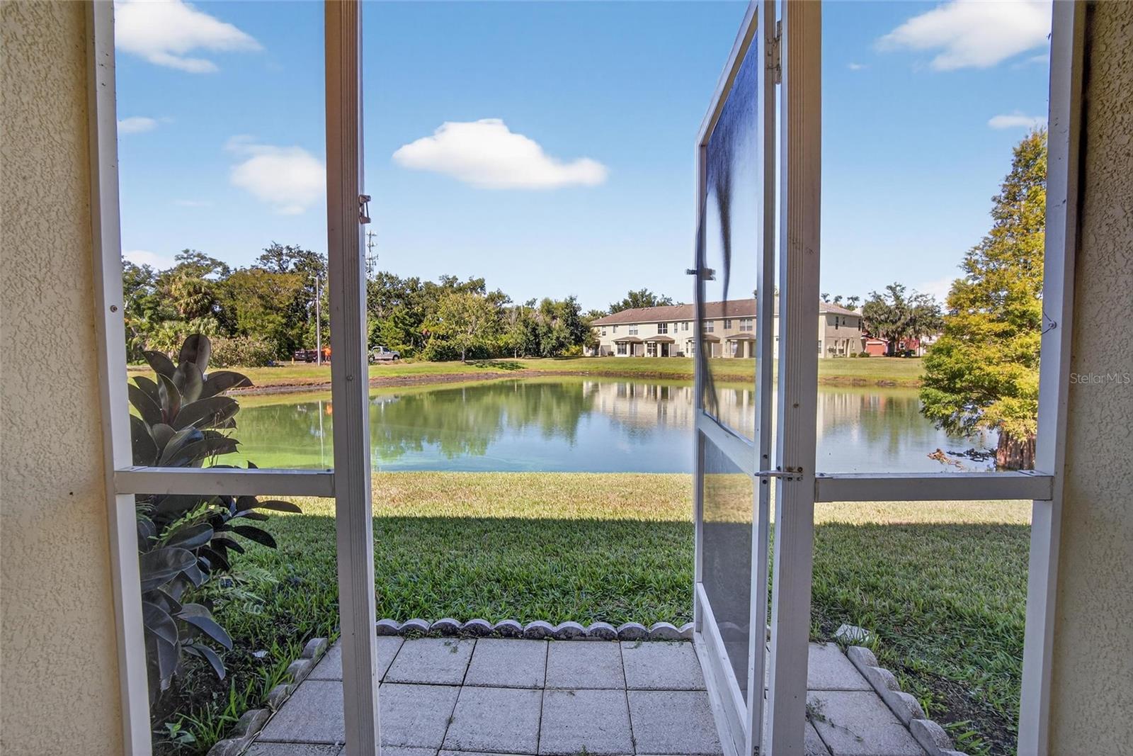 Image 29 of 40 For 10830 Lake Saint Charles Boulevard