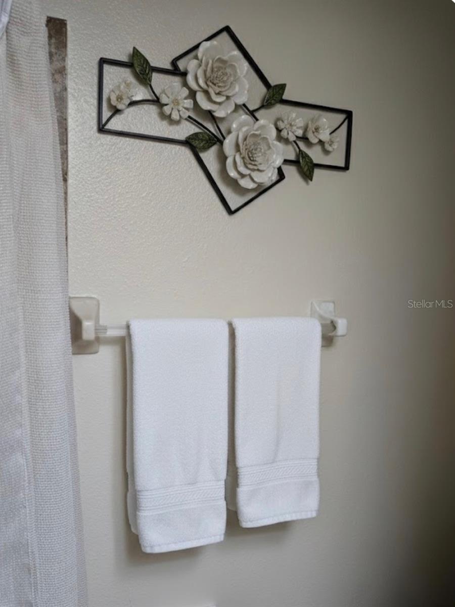 Image 10 of 43 For 10038 62nd Terrace N 11