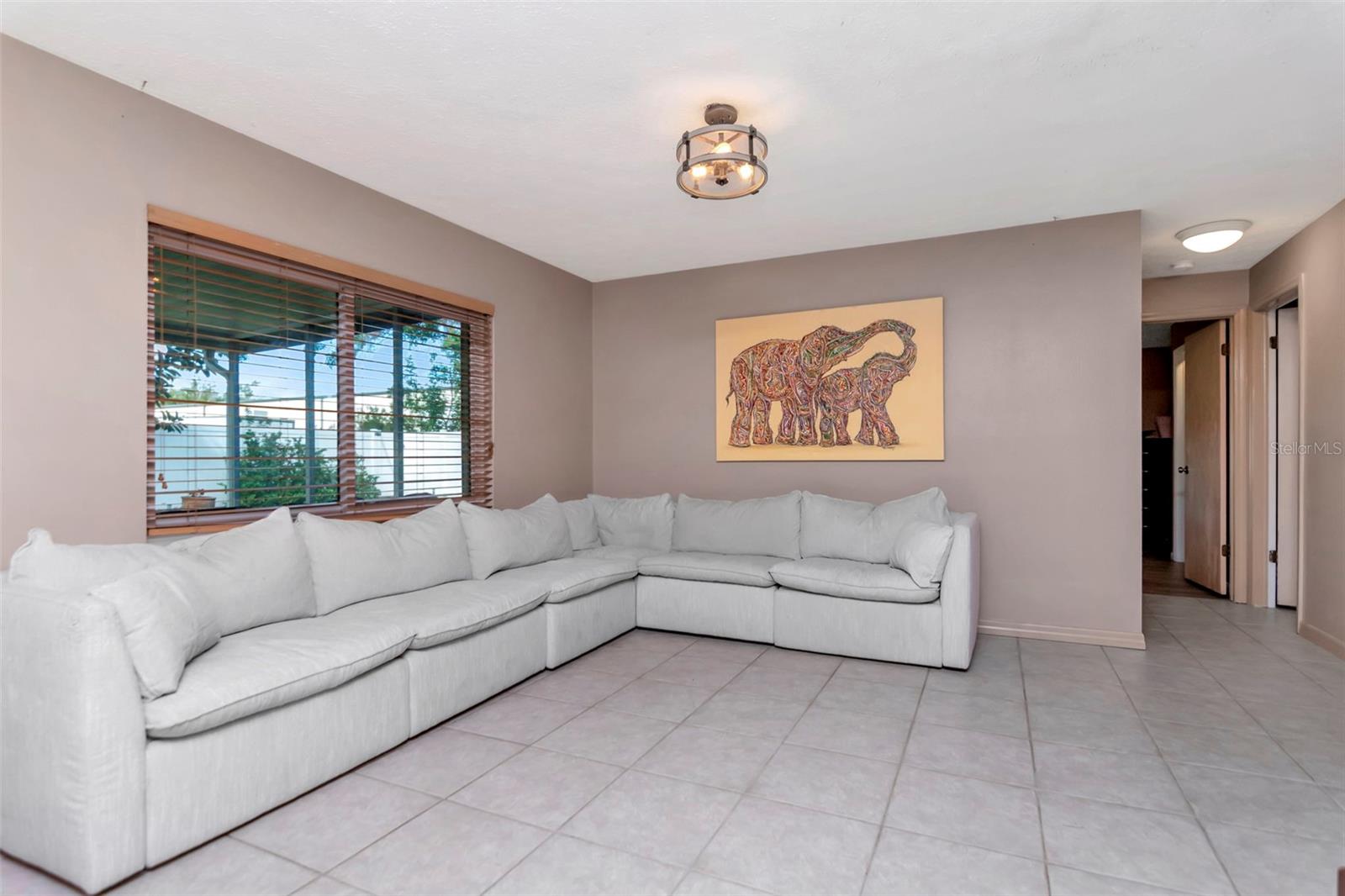 Image 10 of 62 For 12418 84th  