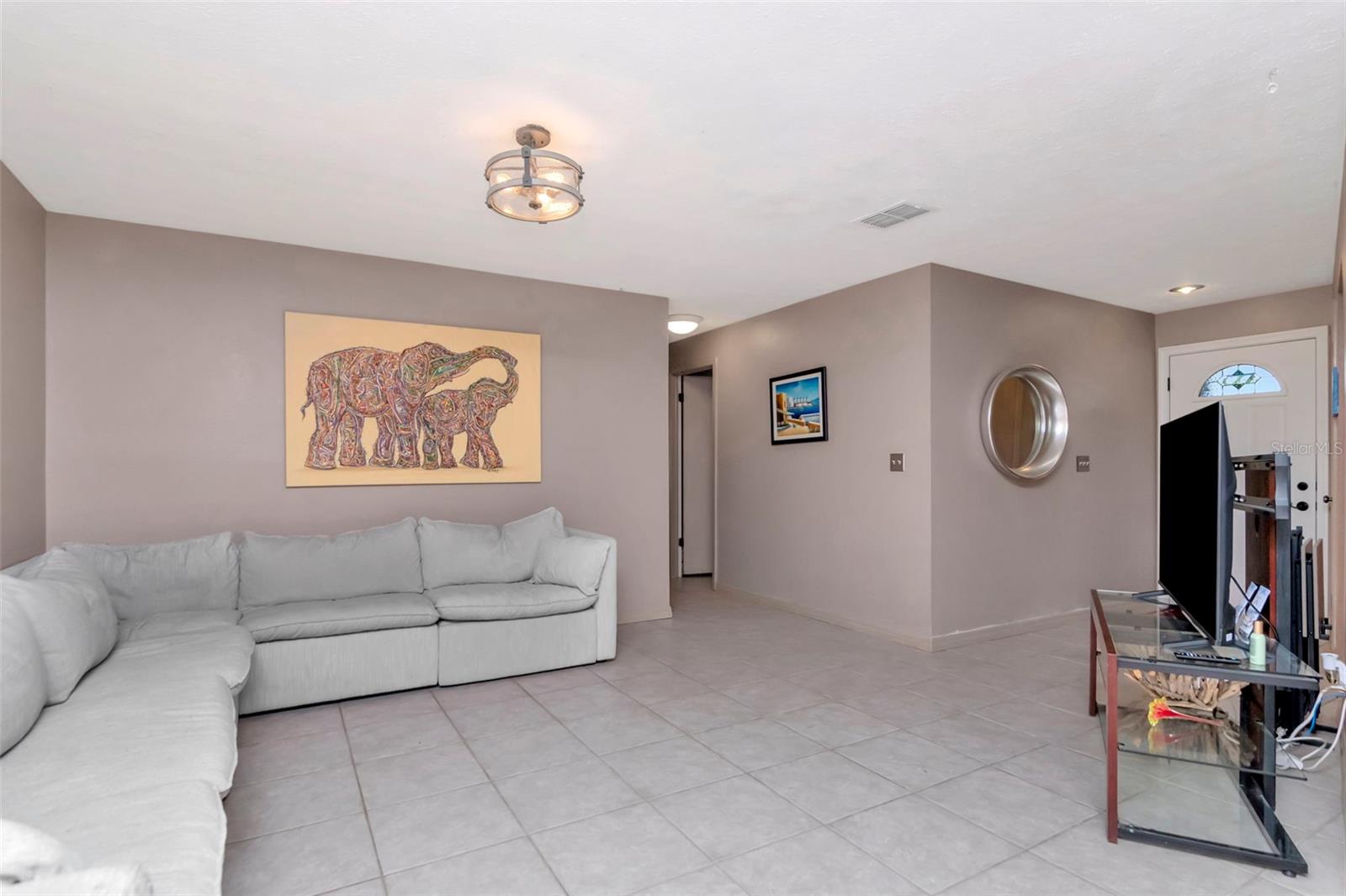 Image 12 of 62 For 12418 84th  