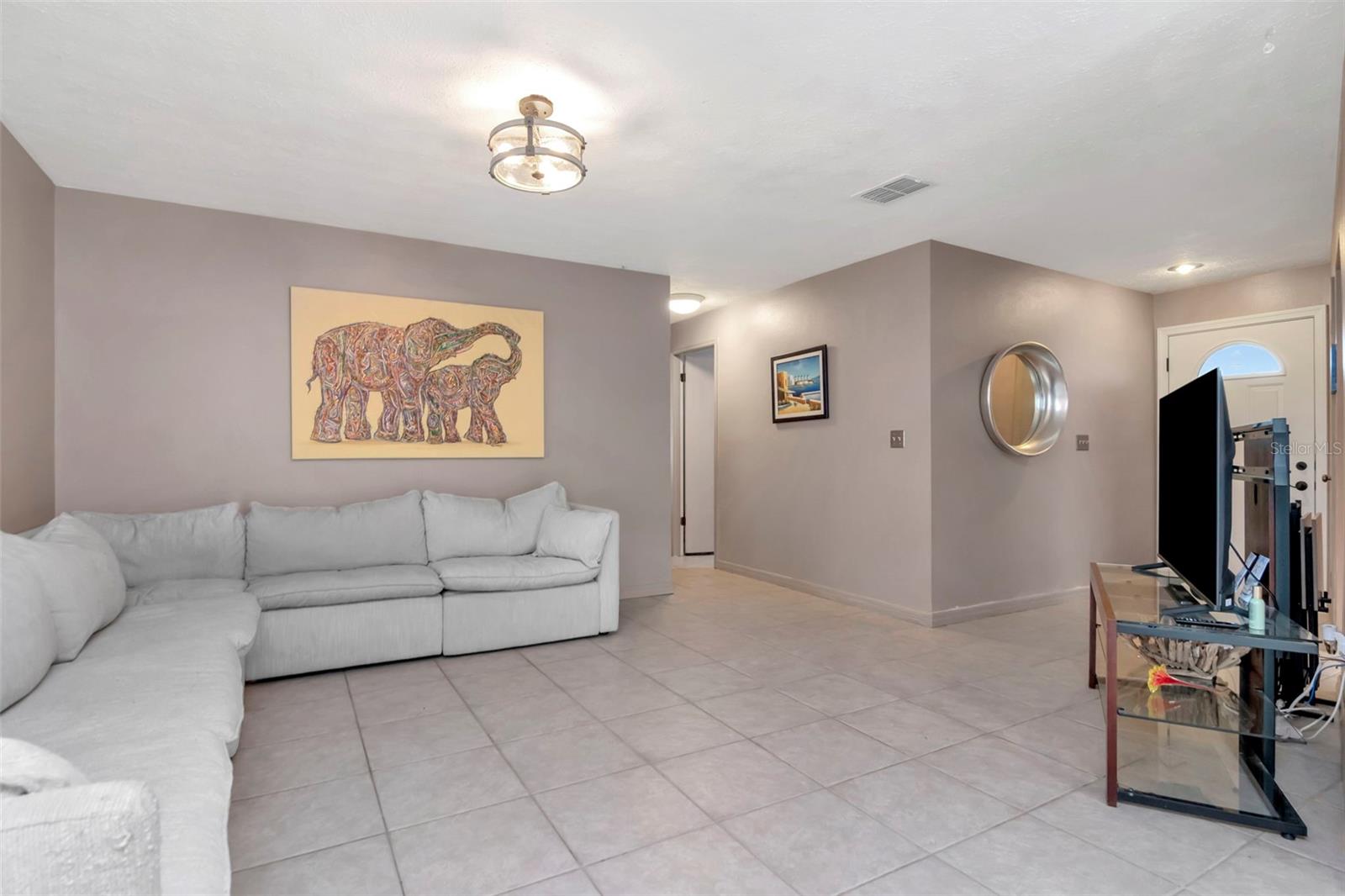 Image 13 of 62 For 12418 84th  