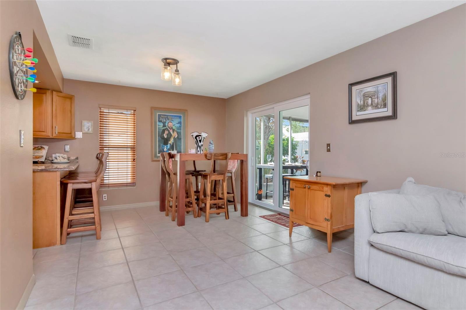 Image 16 of 62 For 12418 84th  