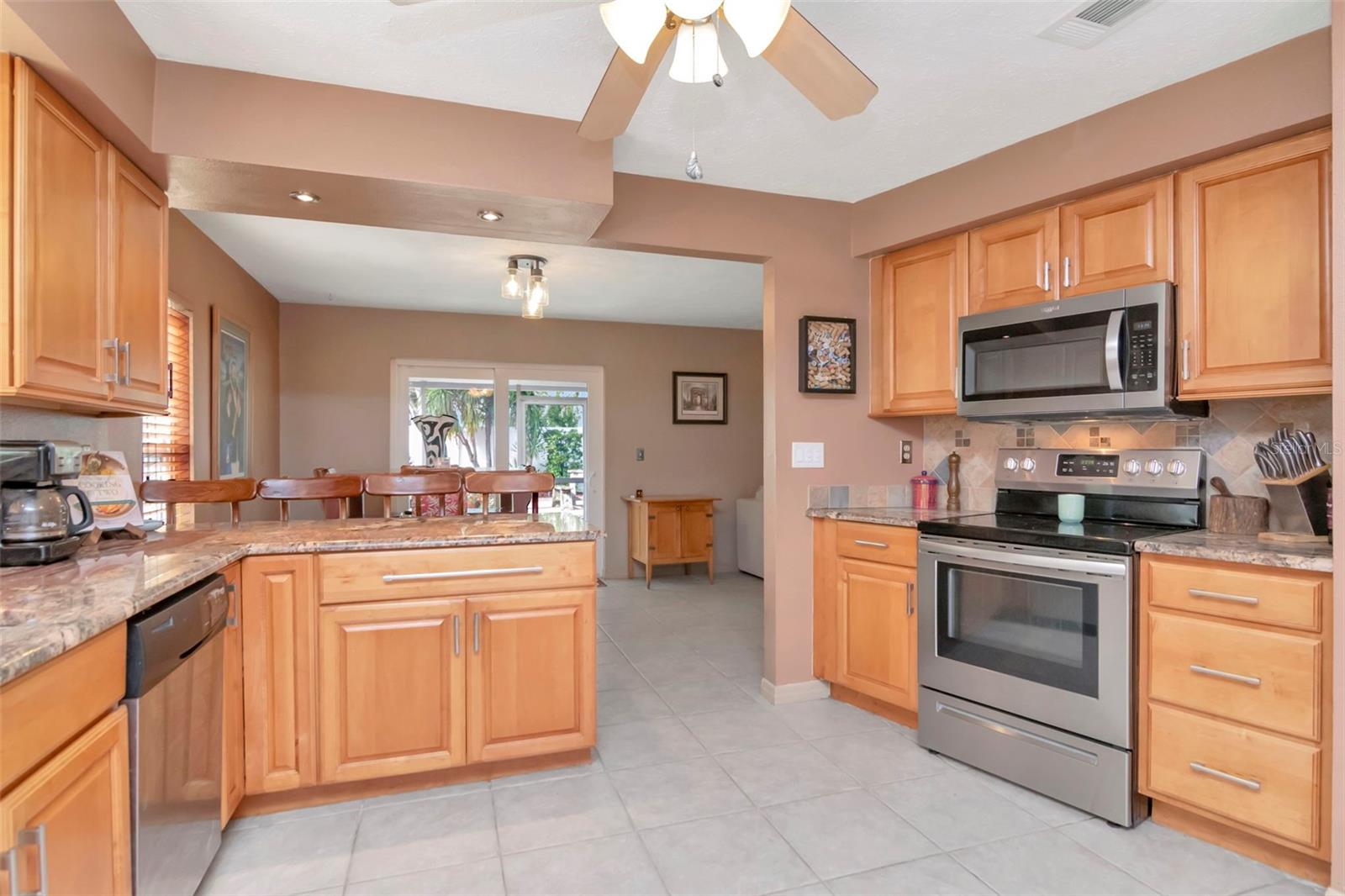 Image 24 of 62 For 12418 84th  