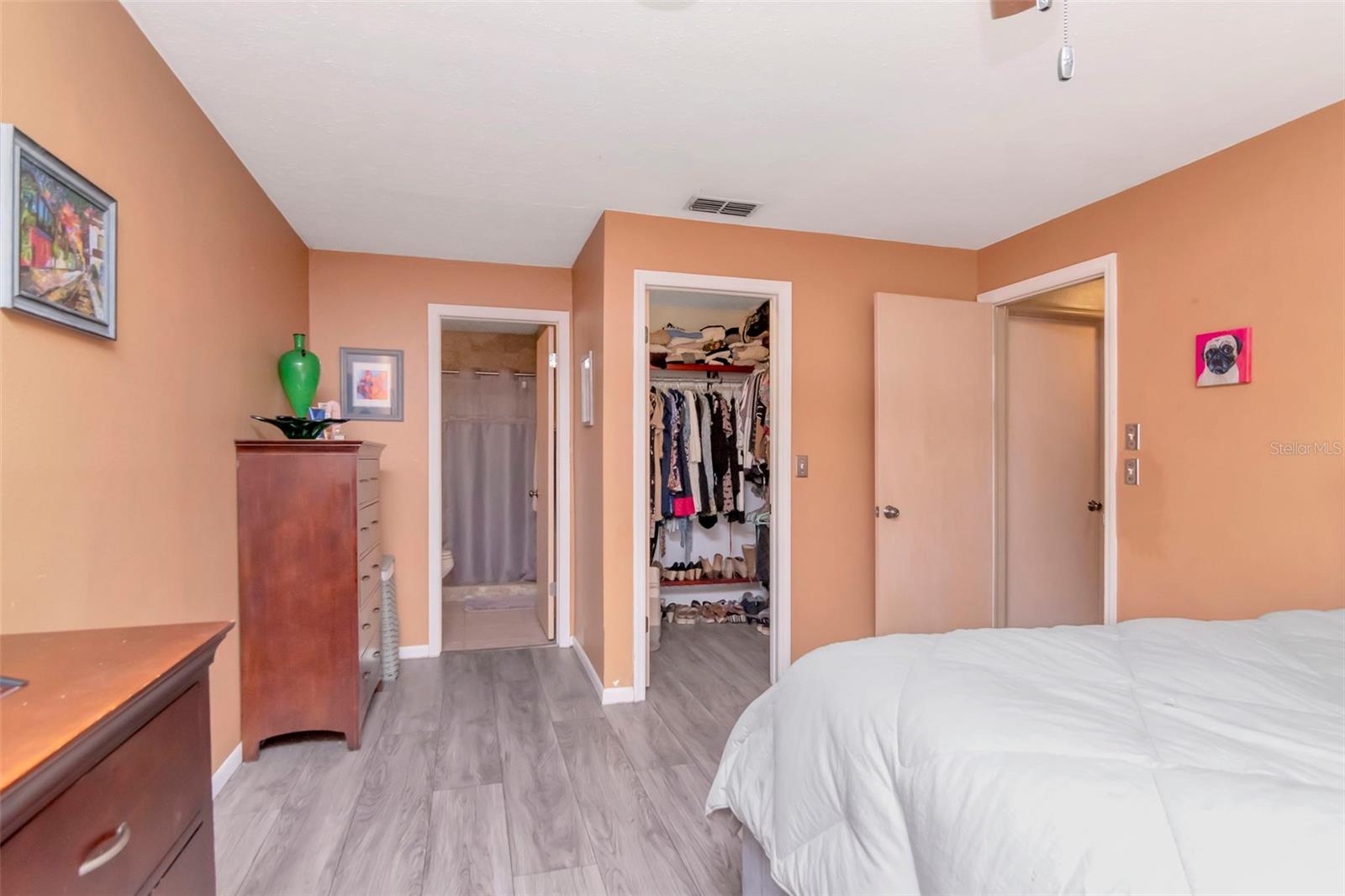 Image 30 of 62 For 12418 84th  