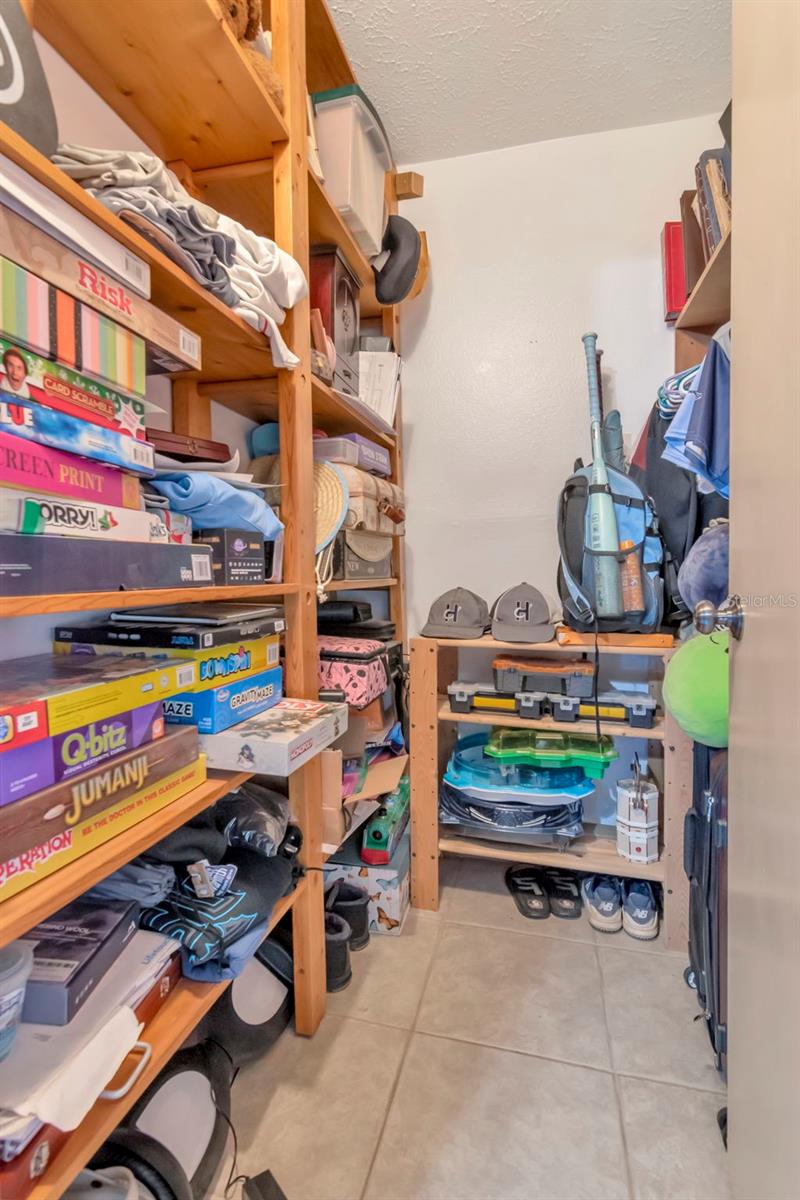 Image 38 of 62 For 12418 84th  