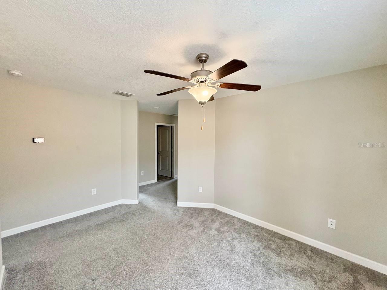 Image 12 of 31 For 1695 Ludington Avenue