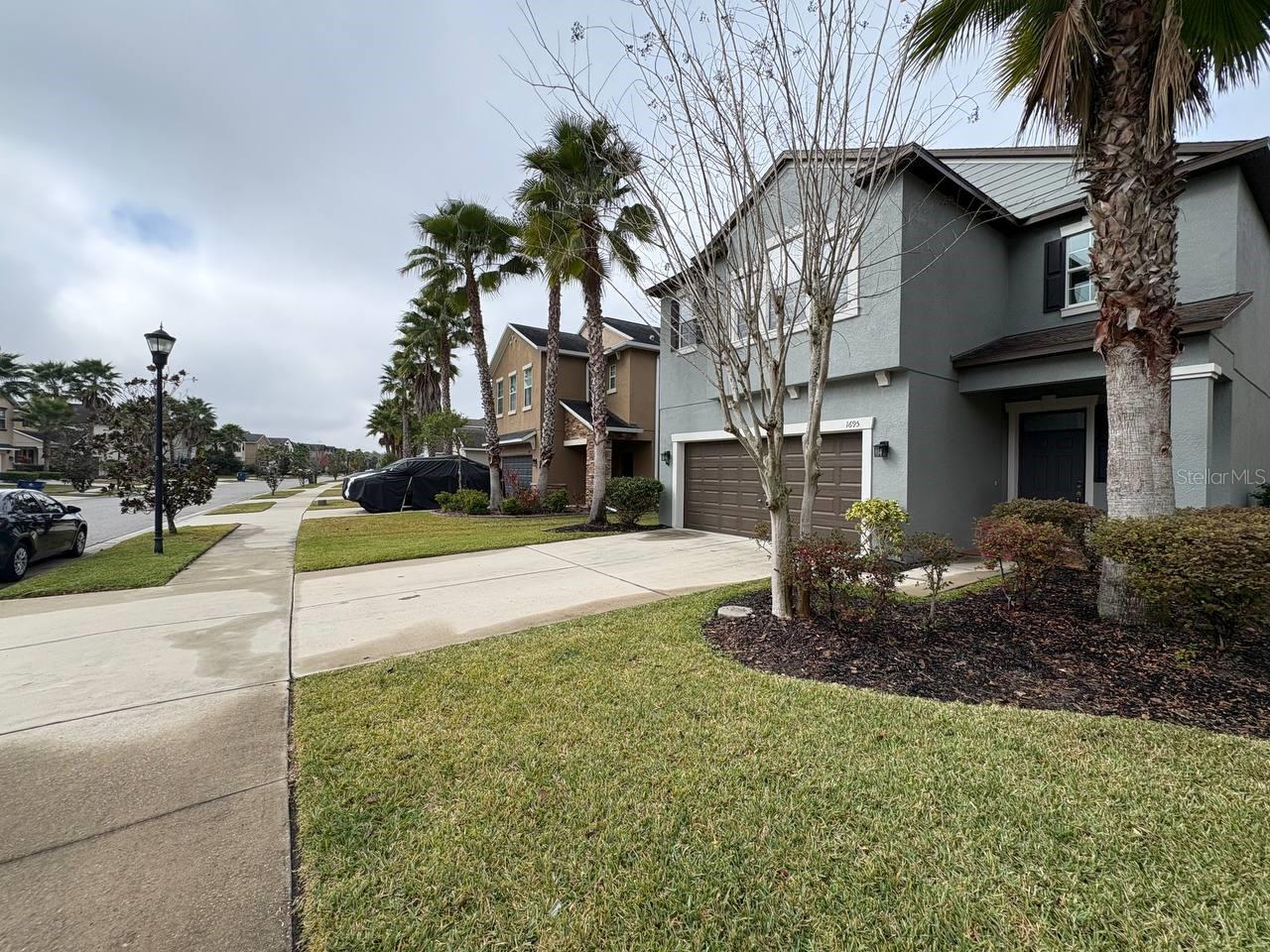 Image 3 of 31 For 1695 Ludington Avenue