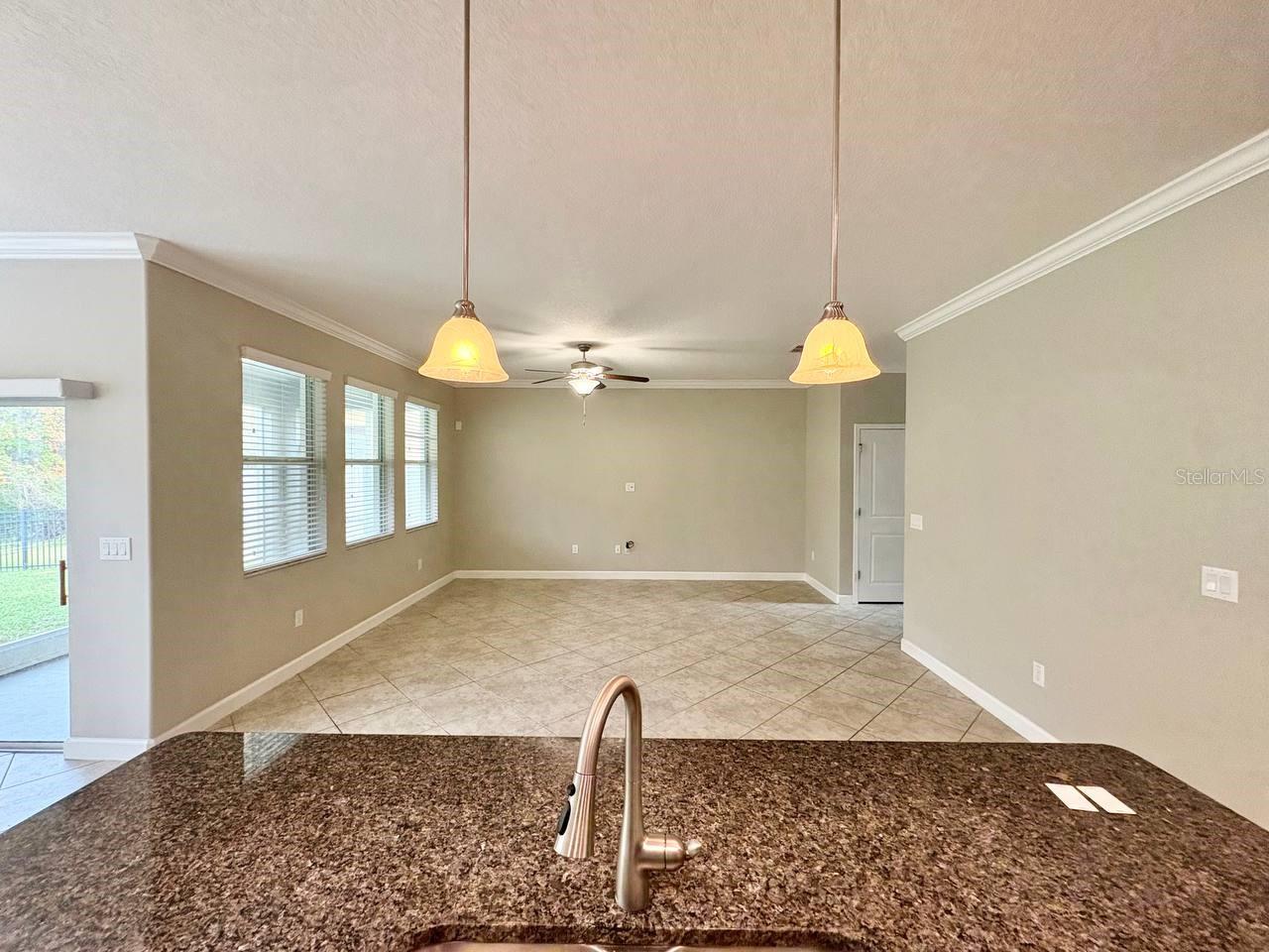 Image 7 of 31 For 1695 Ludington Avenue