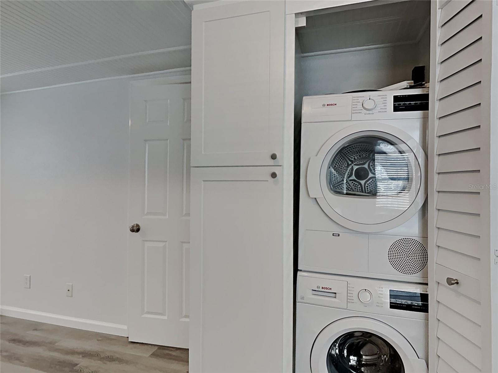 Image 19 of 25 For 4810 2nd Avenue N E