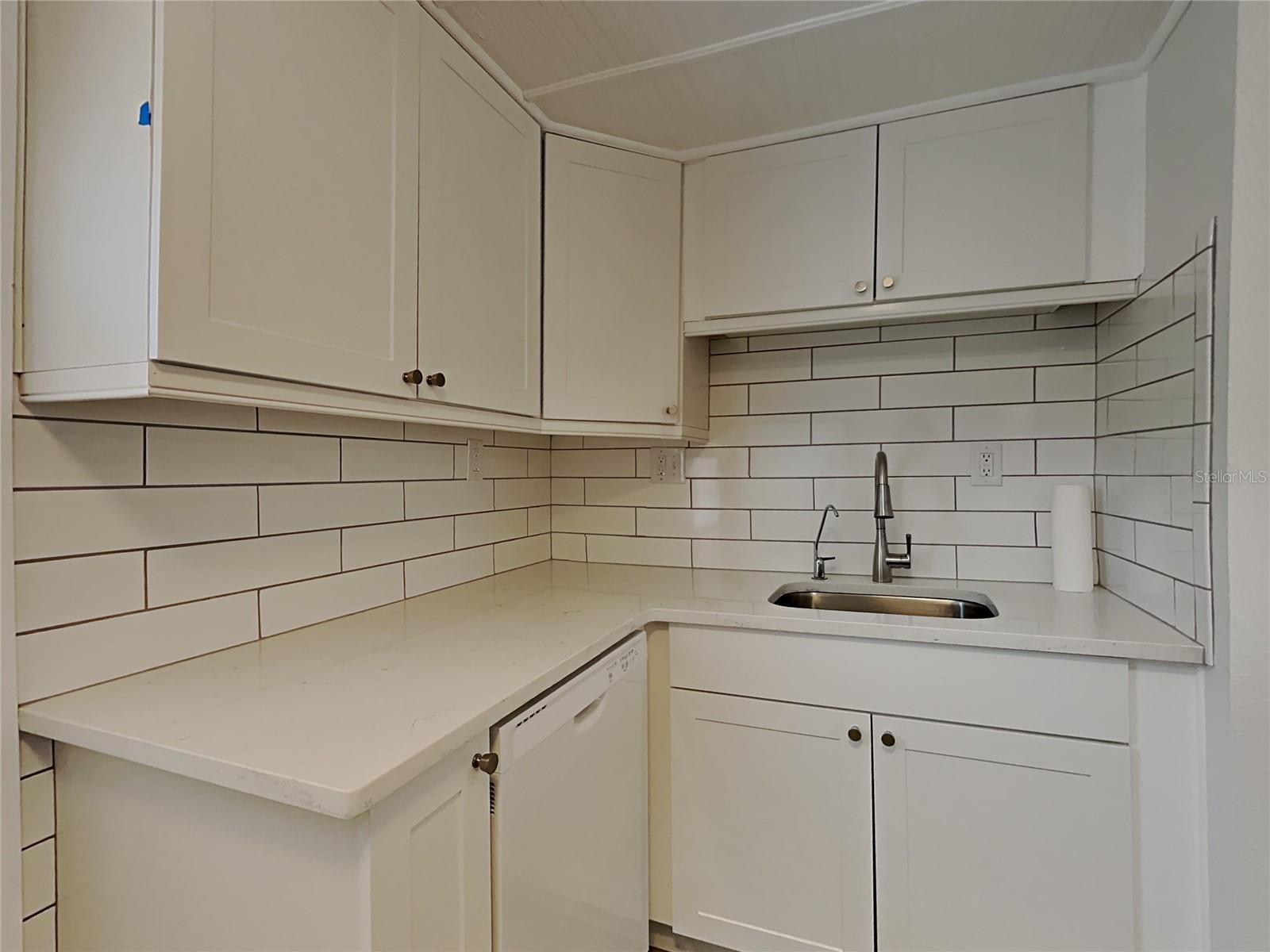 Image 9 of 25 For 4810 2nd Avenue N E