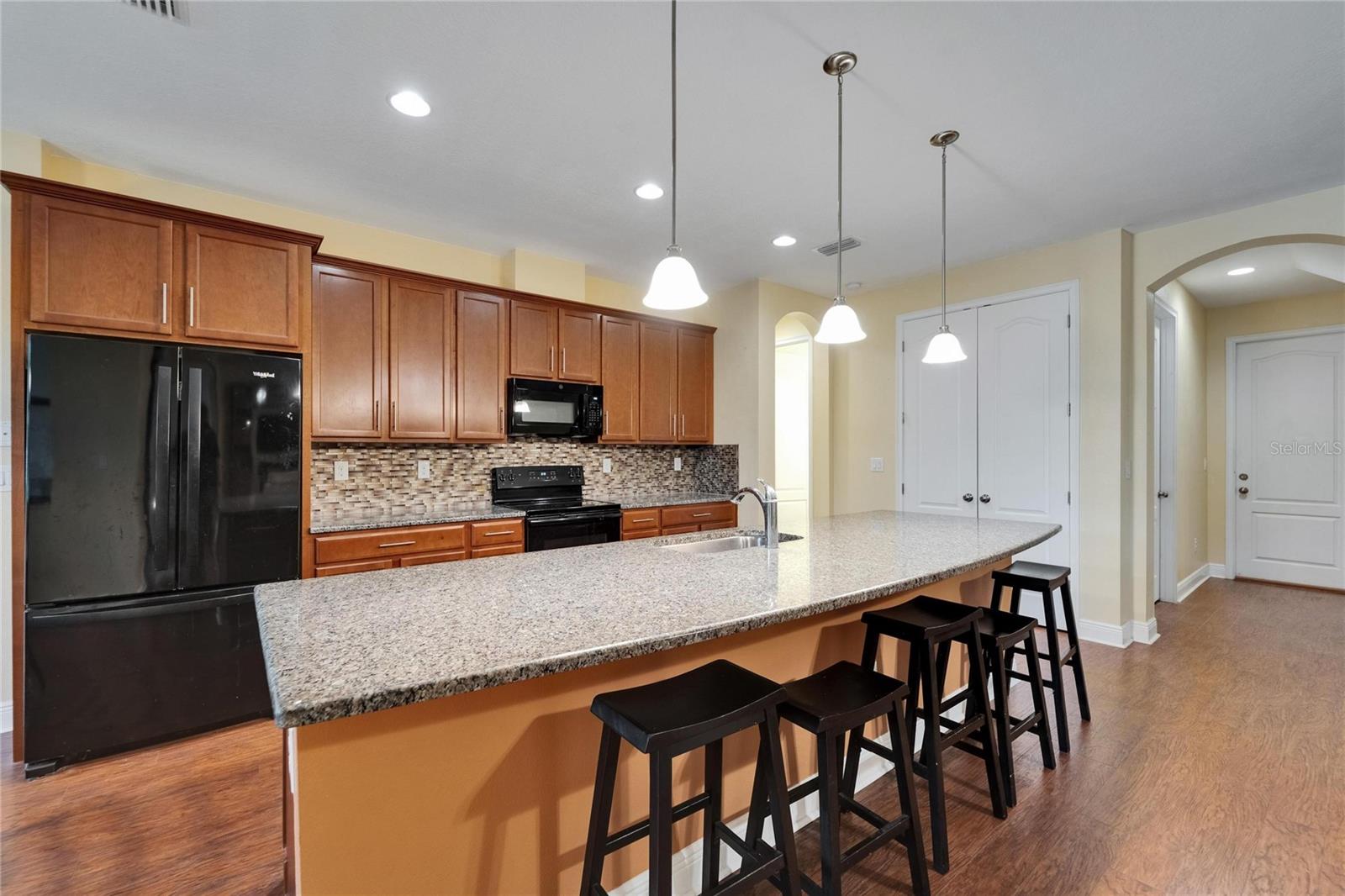 Image 12 of 66 For 11911 Sunburst Marble Road