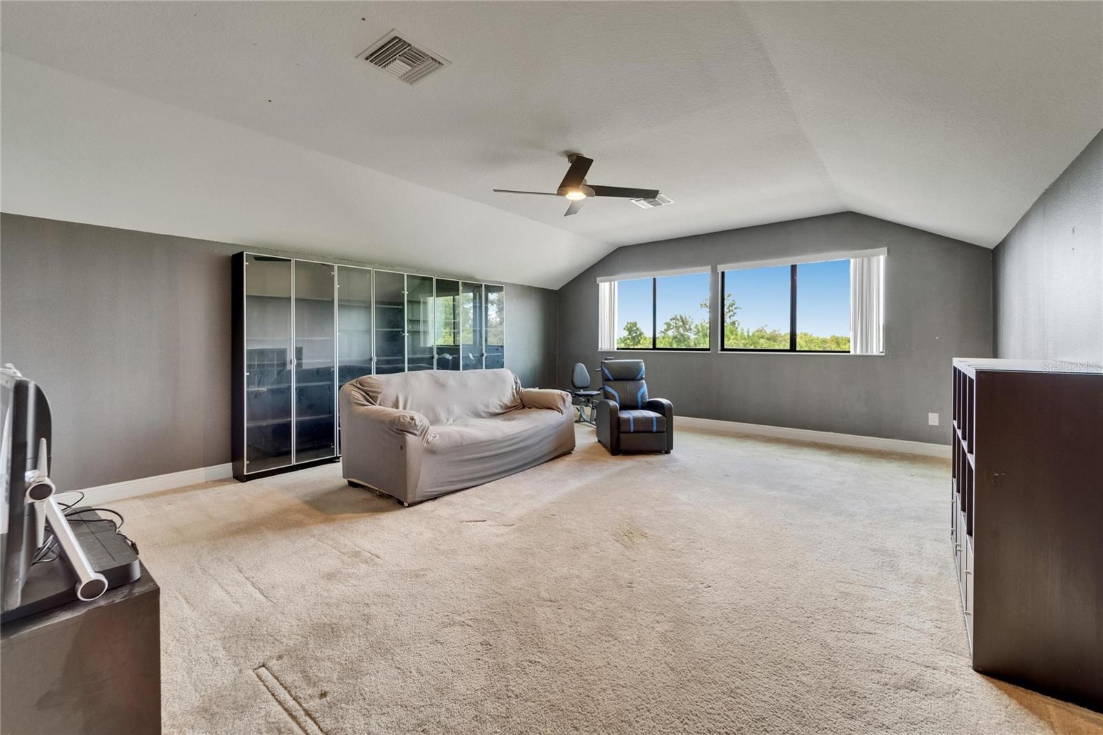 Image 32 of 66 For 11911 Sunburst Marble Road