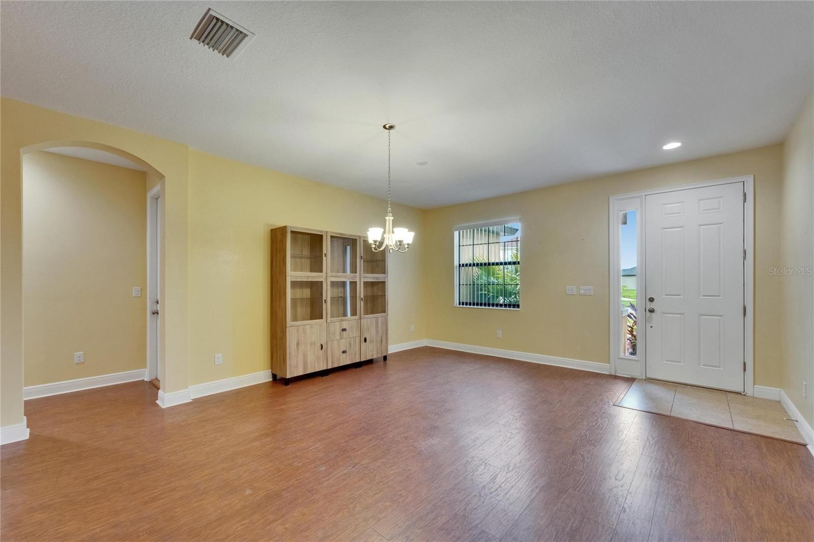 Image 4 of 66 For 11911 Sunburst Marble Road