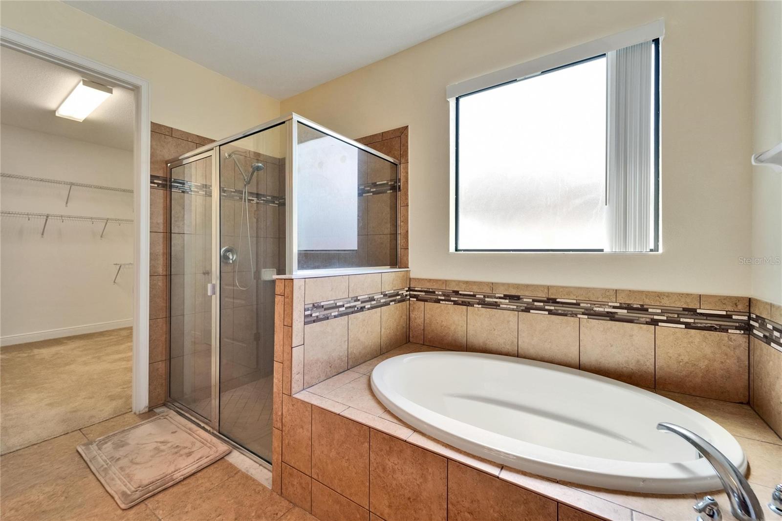 Image 41 of 66 For 11911 Sunburst Marble Road