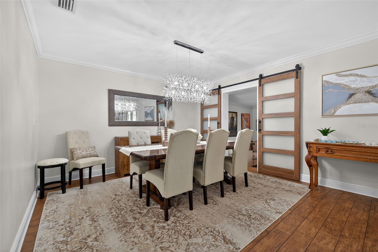 Image 17 of 57 For 8718 Palisades Drive